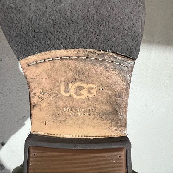 UGG Men’s Dagmann Chukka Boots in Tan Suede Size 12 - Picture 8 of 8